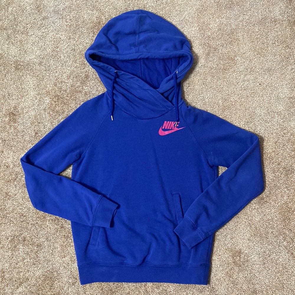 Nike sweatshirt